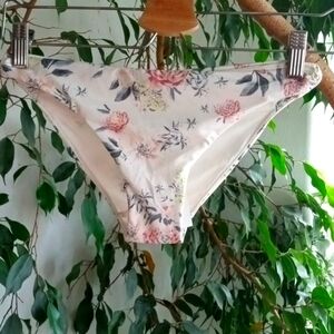 NWT H&M Swim Bottoms